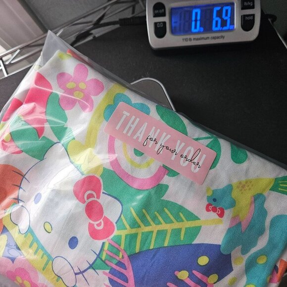 Hello Kitty Short-Sleeve Hawaiian Button Shirt Tropical Floral Print Beach - Picture 16 of 16